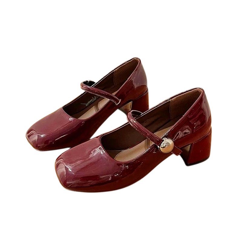 おしゃれな太ヒール付きマリージェーンパンプス