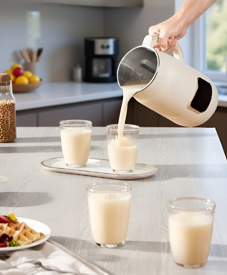 分解して洗えるブレンダーのパーツ画像