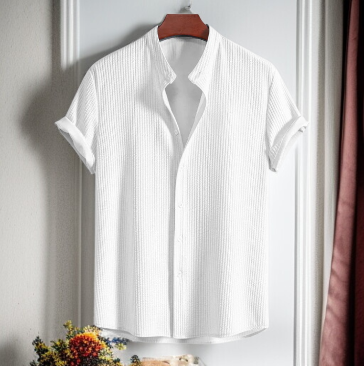 夏のメンズ半袖シャツ 無地 メンズ半袖トップス メンズシャツ