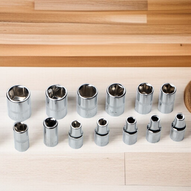 46 Stück OEM Auto-Werkzeugsatz, Steckschlüssel und Ratsche aus Kohlenstoffstahl, Schnellwechsel-Bits