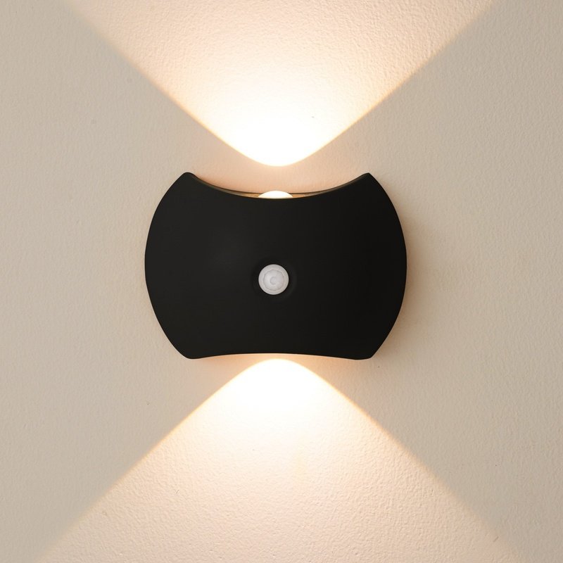 Pequeña lámpara de pared sin taladro