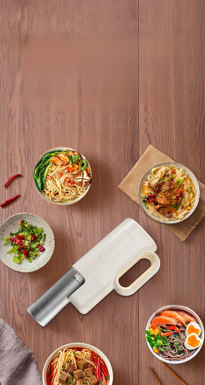 다양한 면 종류를 만들 수 있는 국수기