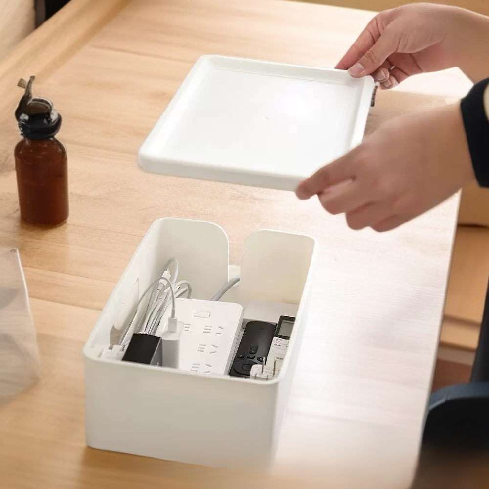Caja organizadora de enchufes de gran capacidad y diseño sencillo