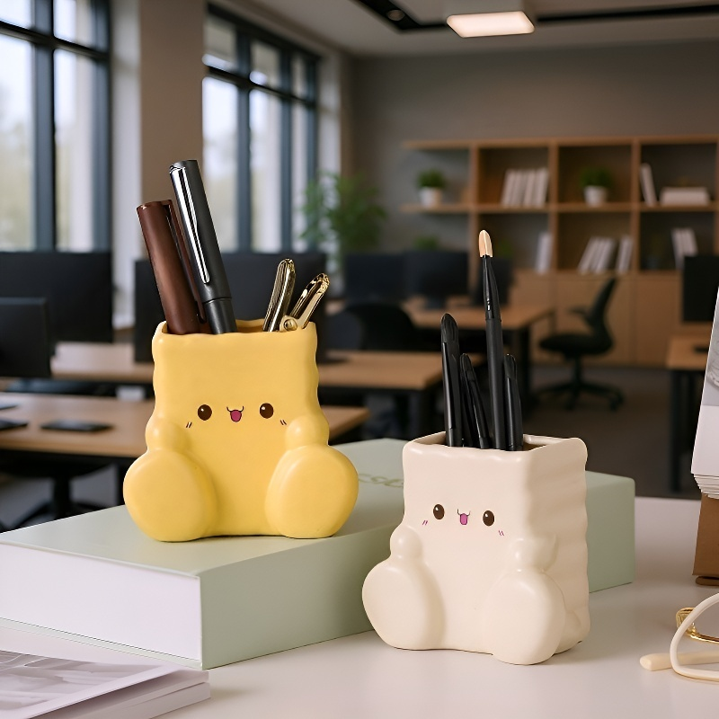 デスクトップ漫画クッキーペンホルダー