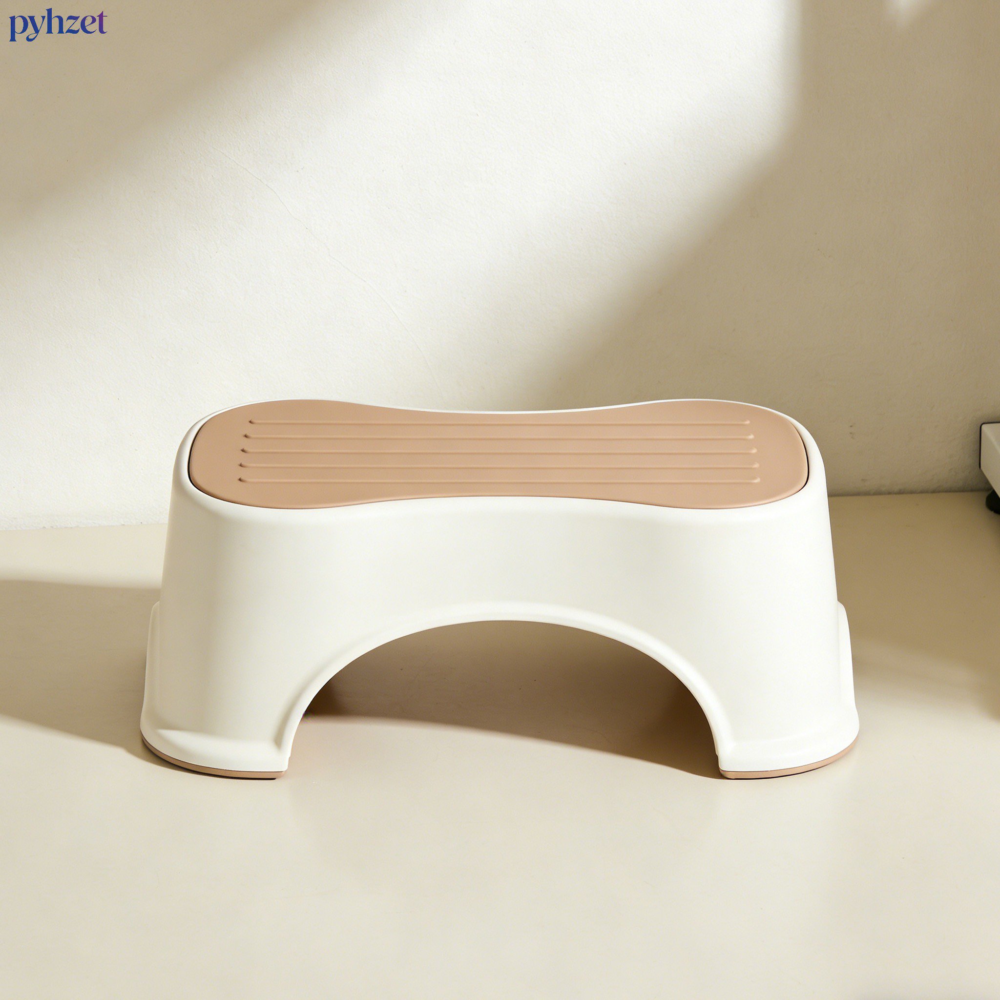 テーブル下に置くミニ踏み台（5個セット）