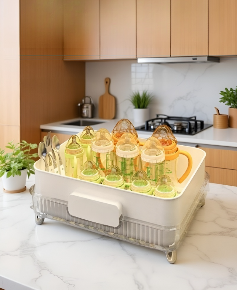 Elegancki stojak na talerze i miski