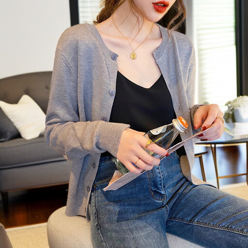 추동 아우터 여자 블랙 얇은 니트 카디건 니트 코트 긴팔 상의 라운드넥 여성 아우터 니트