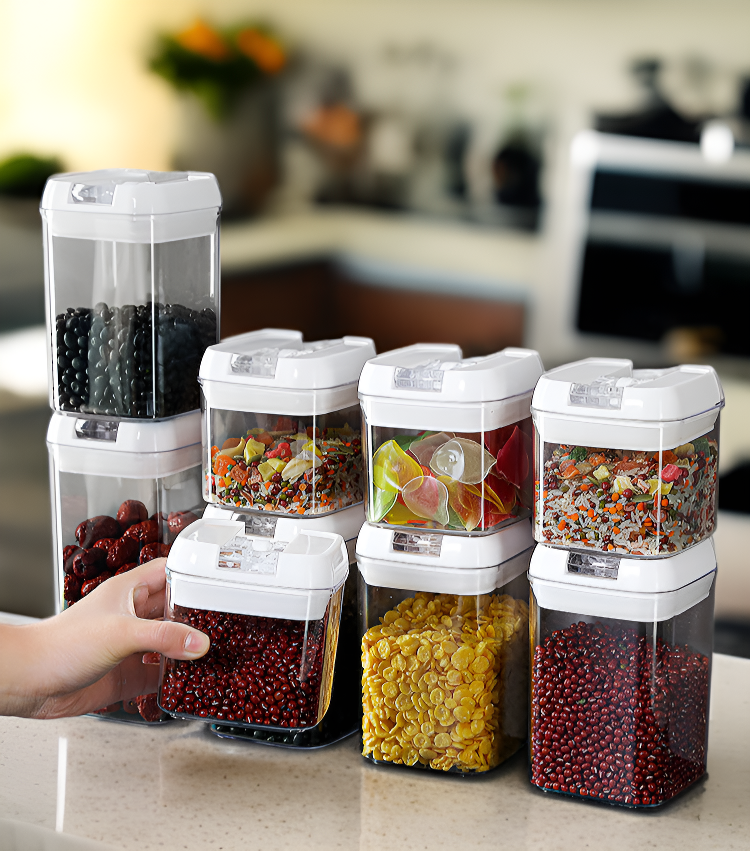 Meal prep using airtight food containers