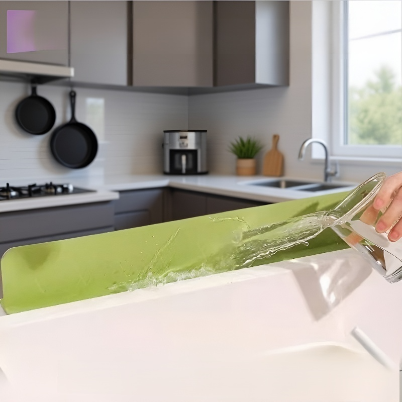 Easy-to-clean splashproof silicone splashback for kitchen