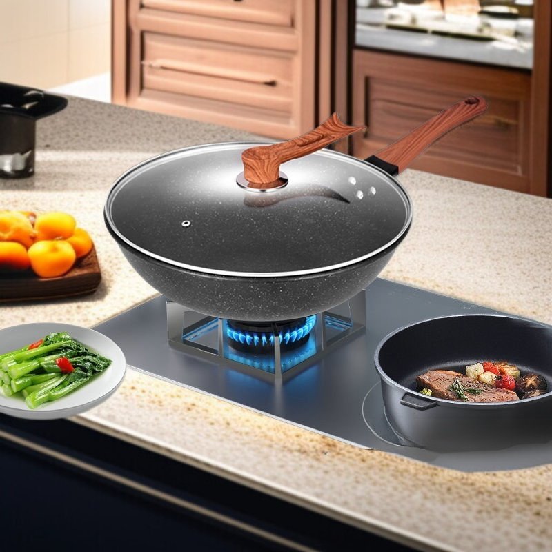 Smoke-Free Wooden Handle Frying Pan