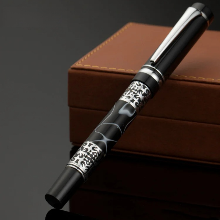 Bolígrafo Metálico