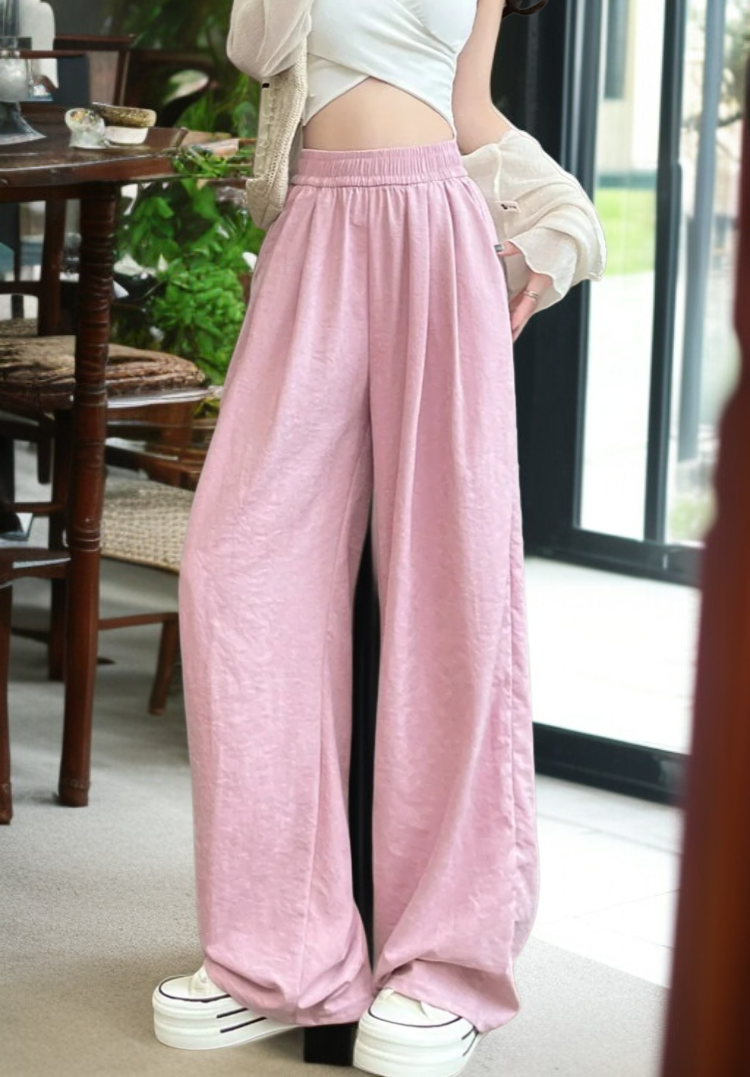 快適な履き心地のアイスシルクワイドパンツ