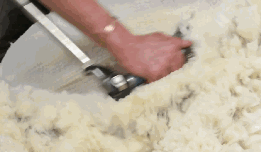 c34c623f3c082e5344d450bc032fcd3a.gif