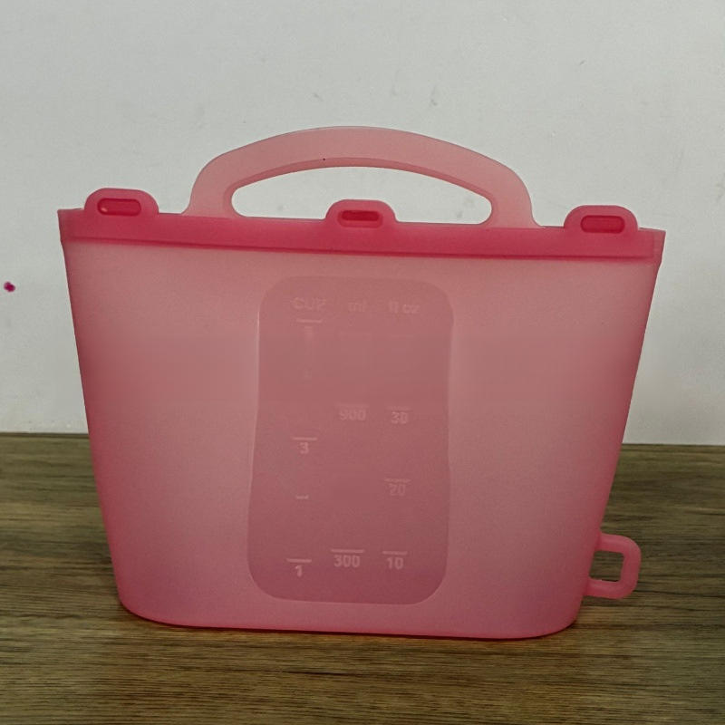 Household 4-Grid Ice Cube Tray with Lid