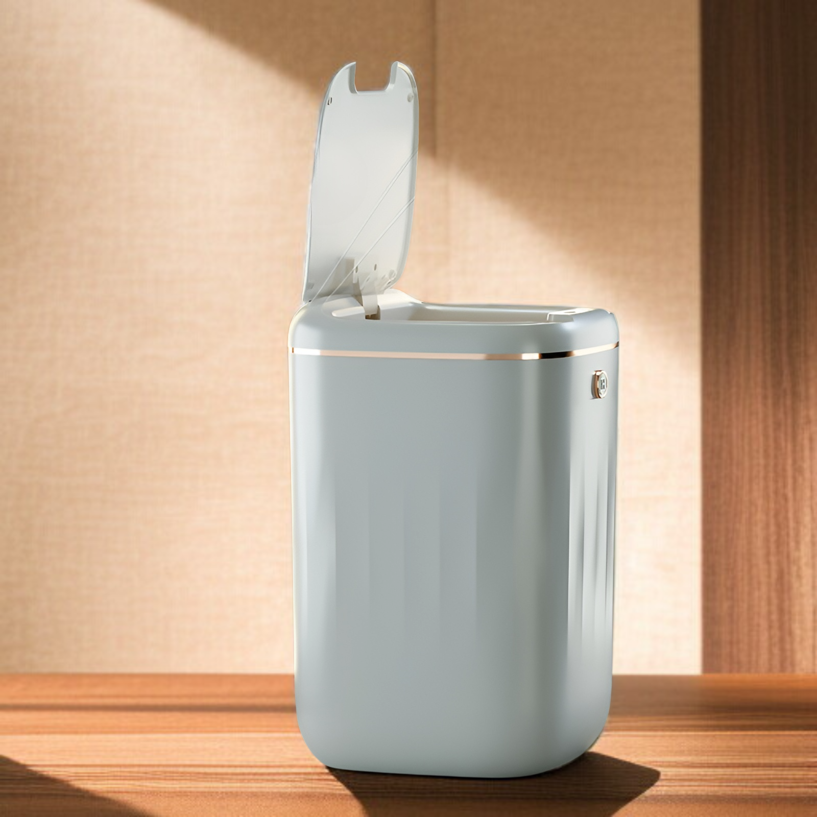 Leichter und wasserdichter Sensor-Mülleimer im Badezimmer