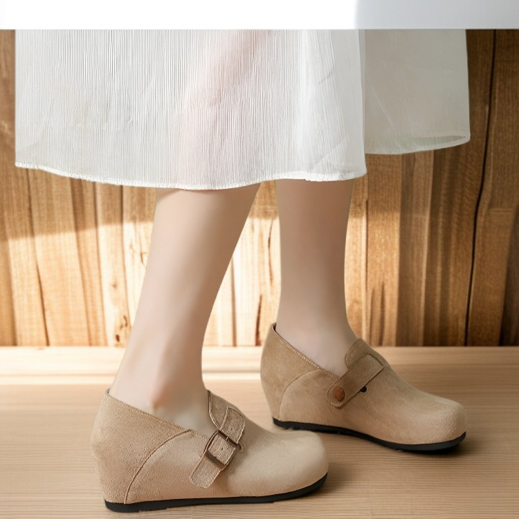 코르크 소재의 빈티지 버켄 슬립온 전체 이미지