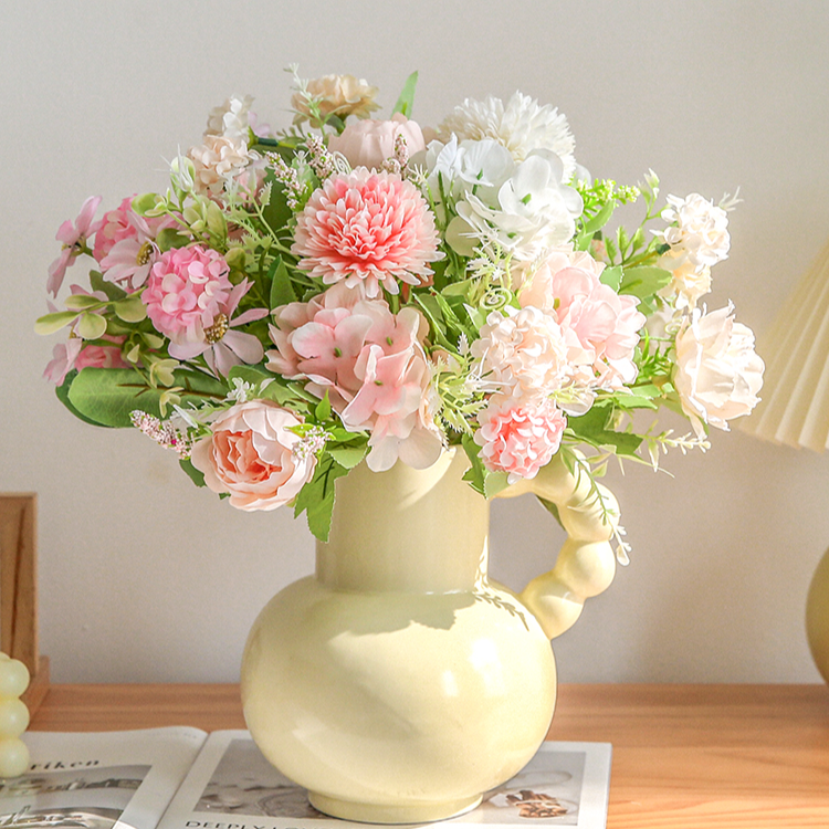 수공예 인조 꽃다발