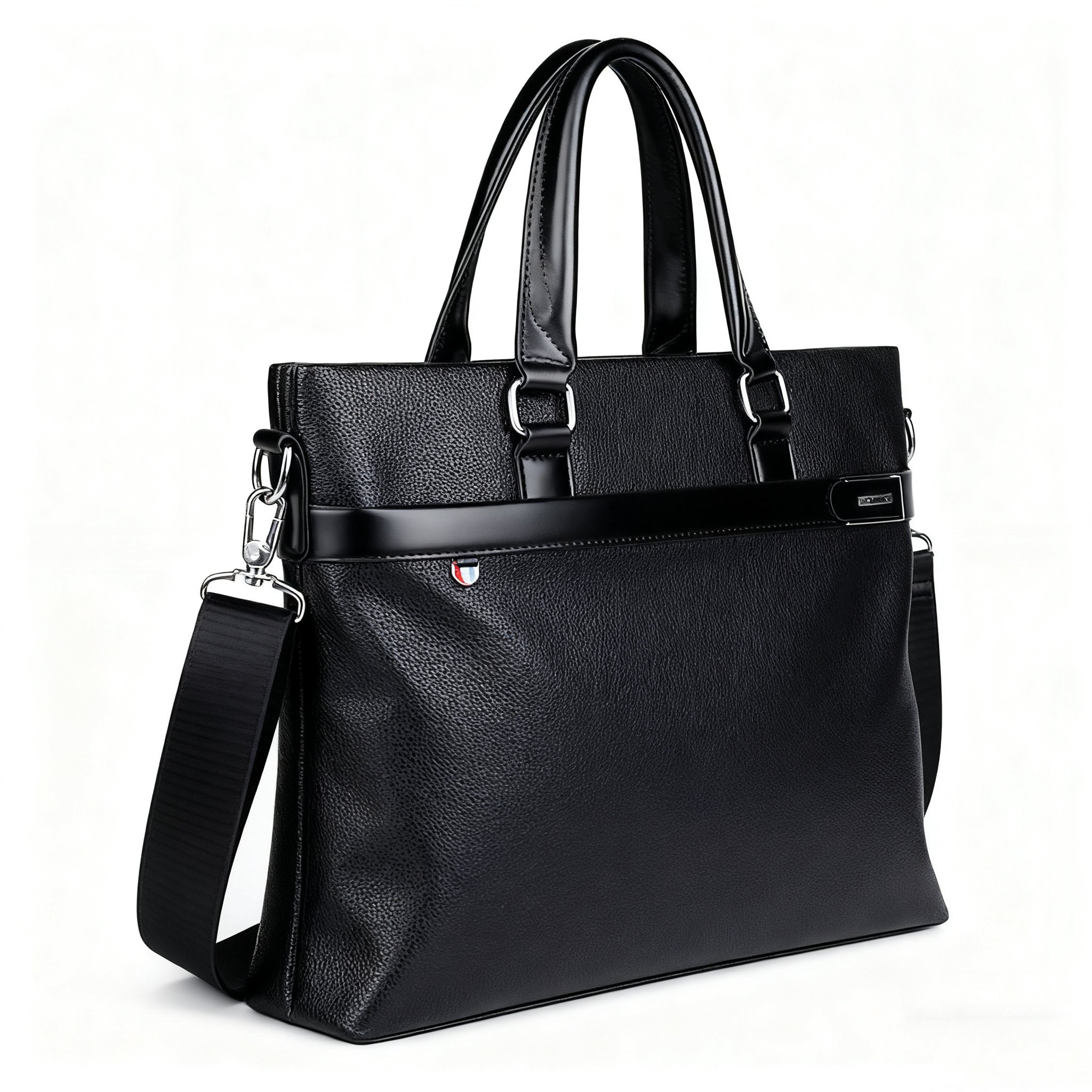 Detail kvalitní kůže na aktovce