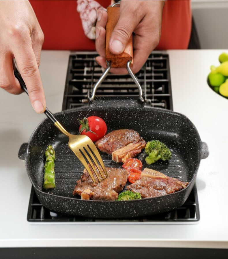 多機能で便利な万能調理器具