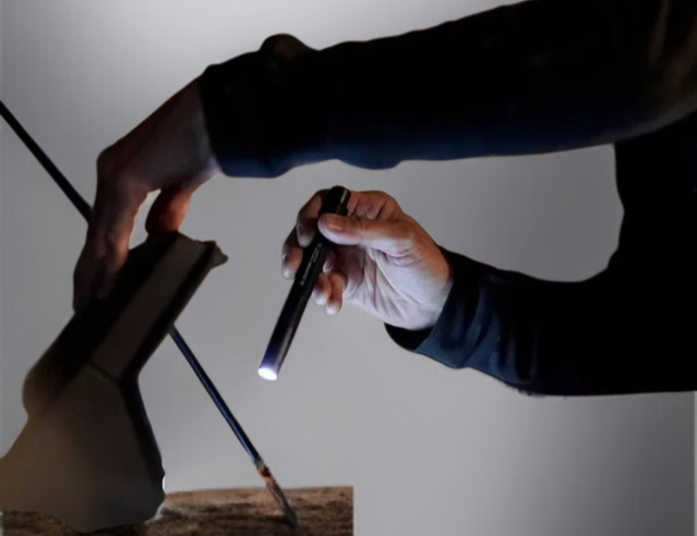 Kompakte und tragbare Outdoor-Taschenlampe