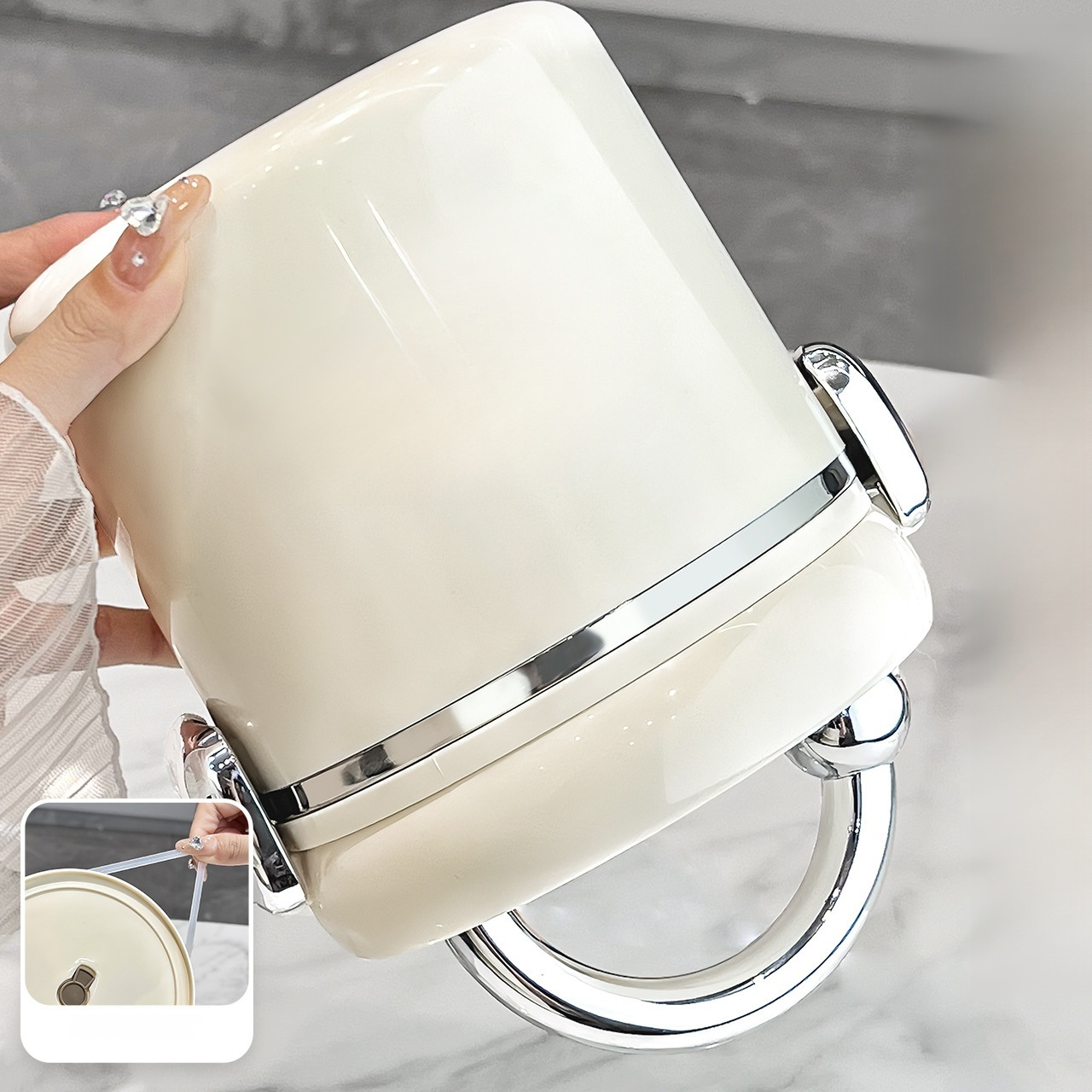 Stainless steel insulated lunch box