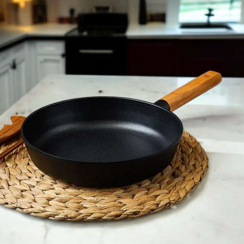 가볍고 고급스러운 가정용 프라이팬