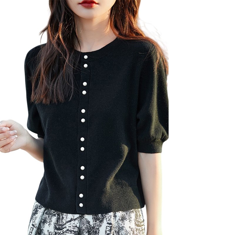 女士輕薄短袖針織衫