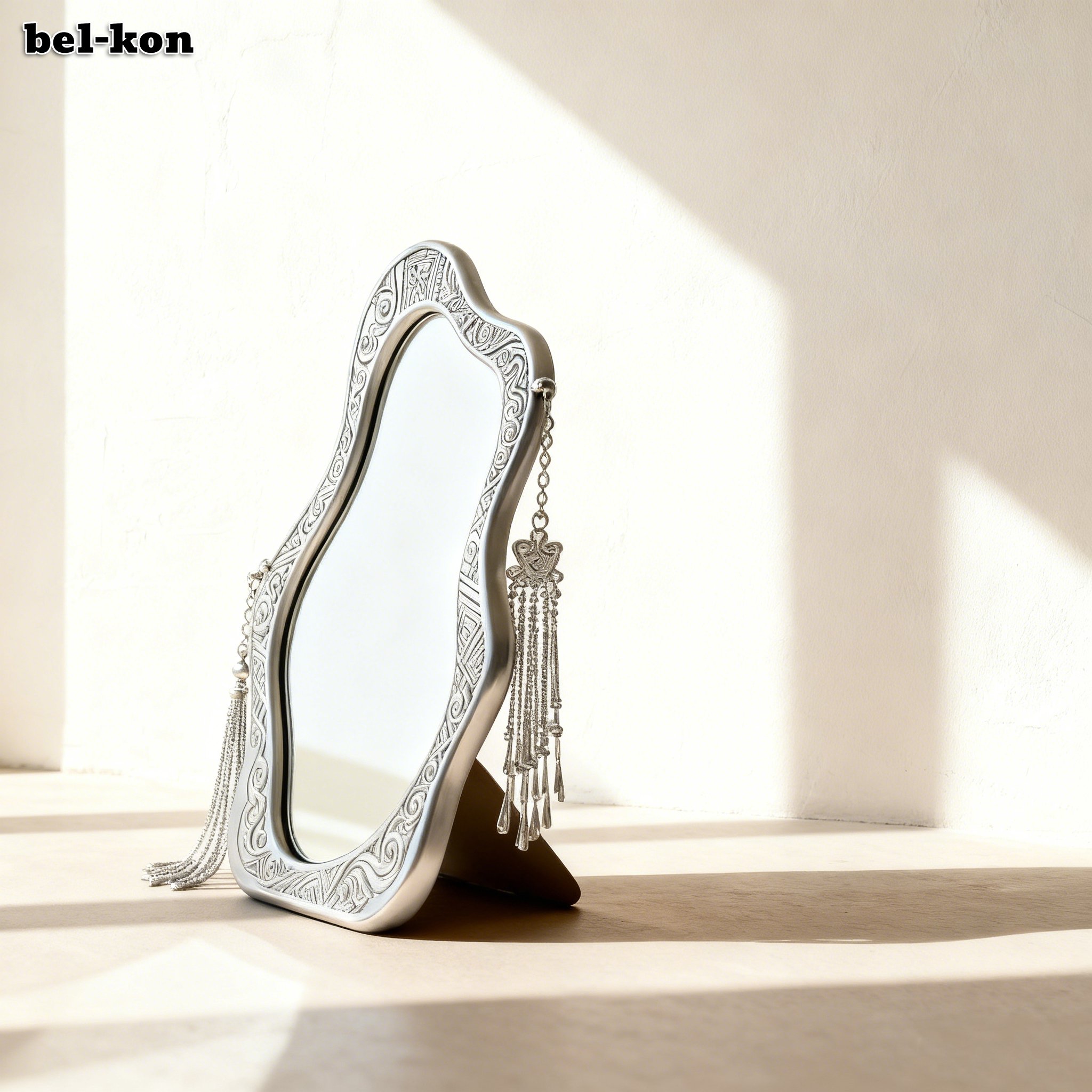 กระจกแต่งหน้าดีไซน์สวย ยกระดับการแต่งหน้า