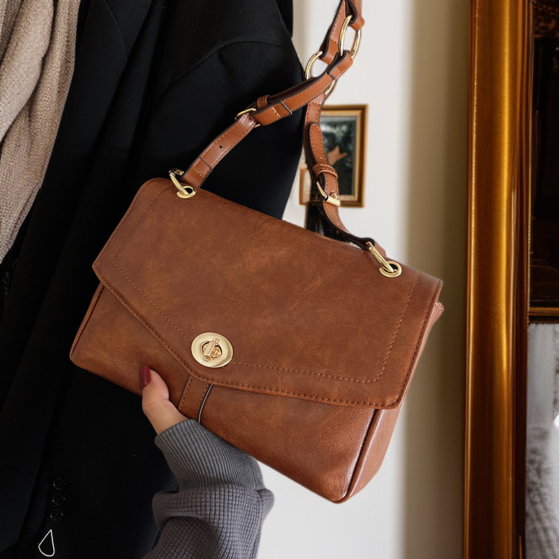 Retro Style Large Capacity Women's Crossbody Bag