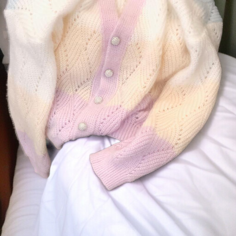 봄옷 상의 오버핏 슬림 니트 카디건 코트 컬러 펀칭 긴팔 브이넥 상의