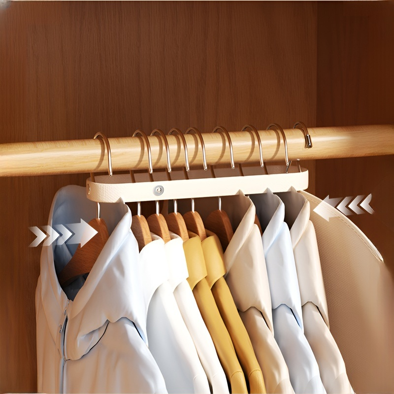 壁掛け式衣類収納圧縮ボード