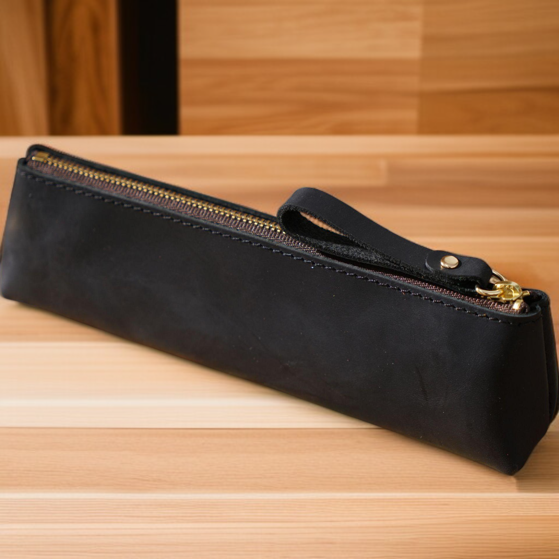 New retro crazy horse leather zipper pencil case