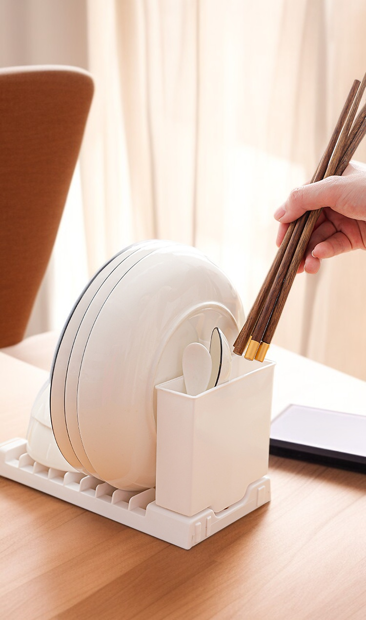 省スペースで使える食器収納ラック