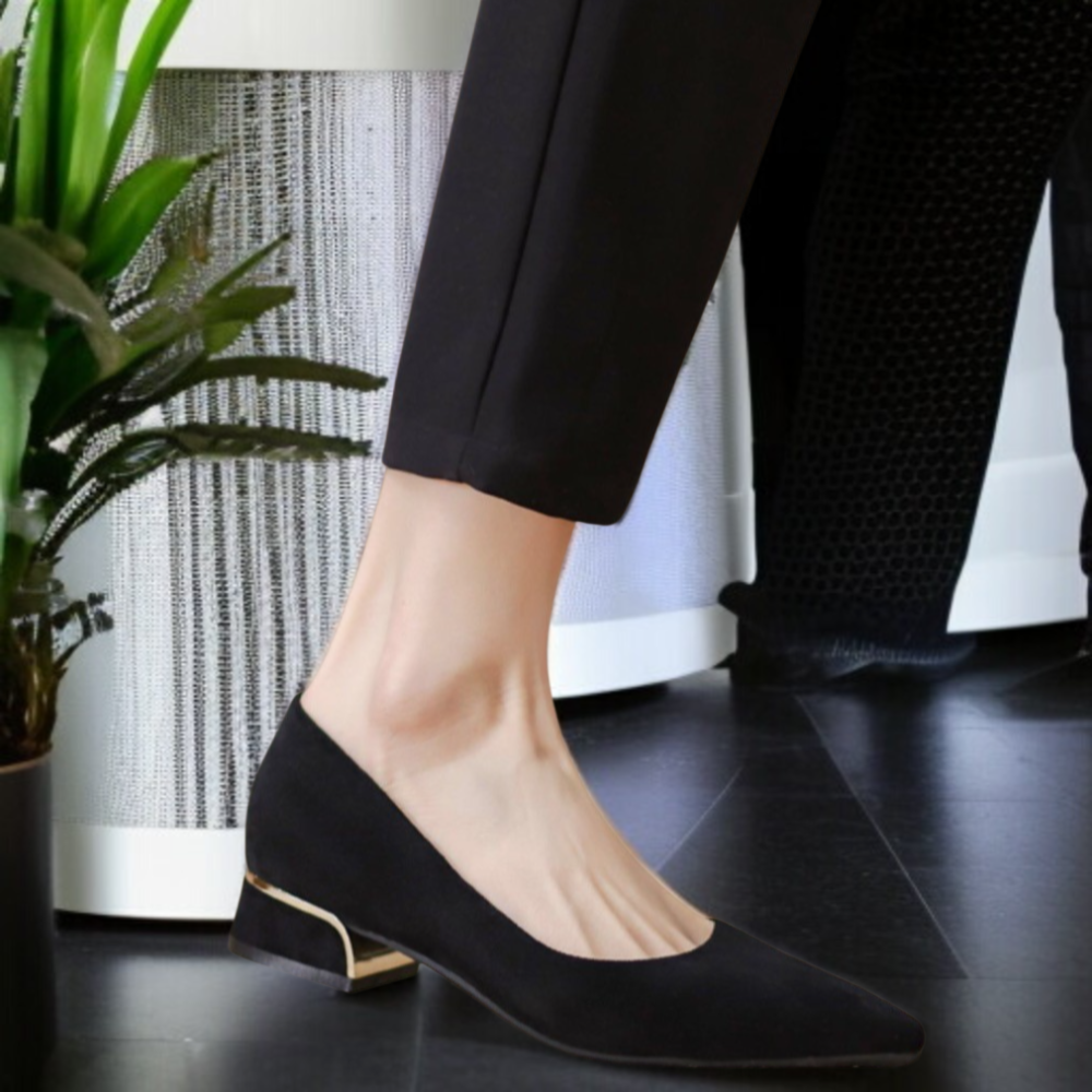 ブラックスエードの厚底ヒールシューズ、レディース2025年春秋新作、つま先が尖ったハイヒール、プロフェッショナルなフォーマルワークシューズ
