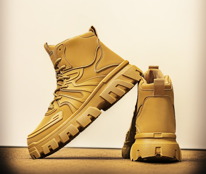 スタイリッシュな厚底マーチンシューズのコーディネート例