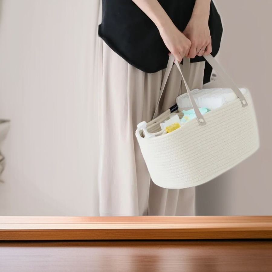 おしゃれな手編み収納バスケット