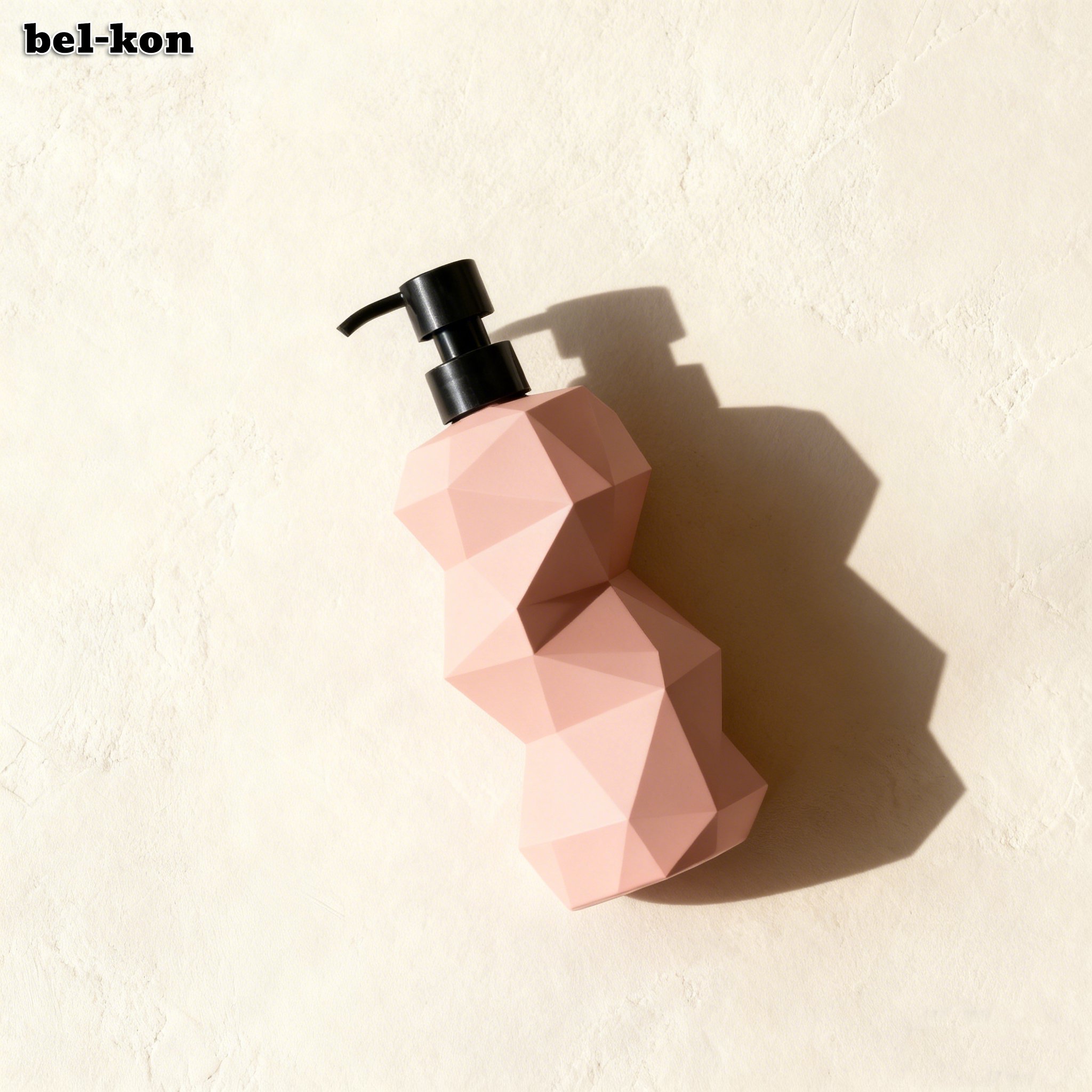 น้ำยาทำความสะอาดแปรงแต่งหน้าและพัฟ