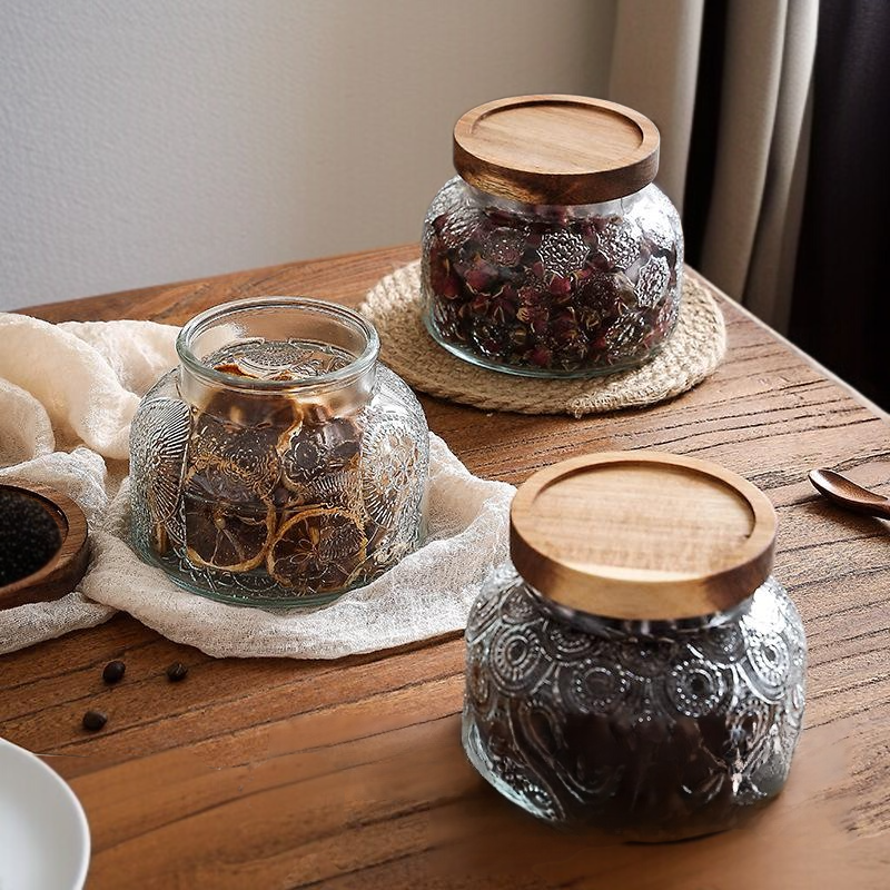 レトロガラス収納缶に入ったコーヒー豆