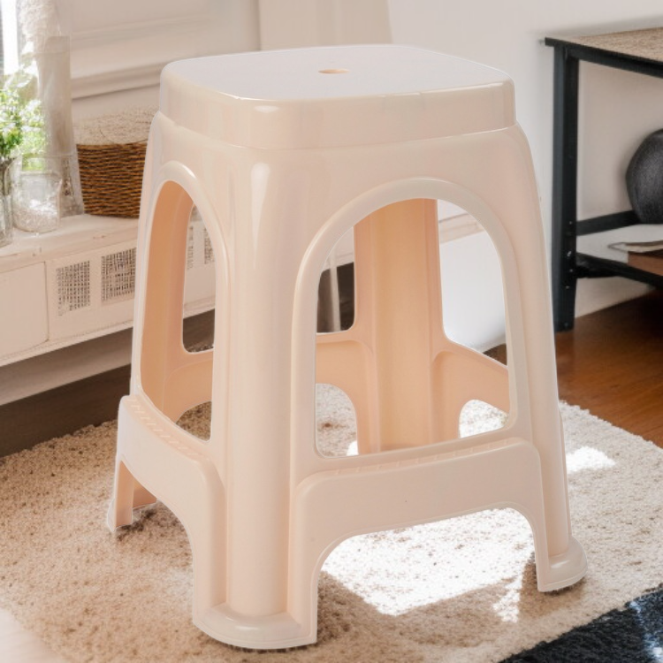 Silla cuadrada de plástico grueso para adultos