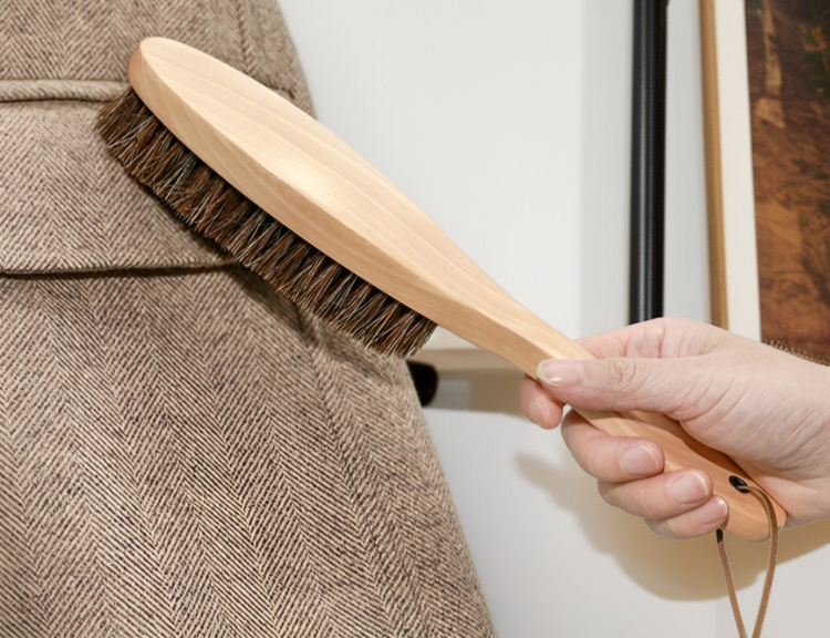 ウールコートに最適な衣類ケアブラシ