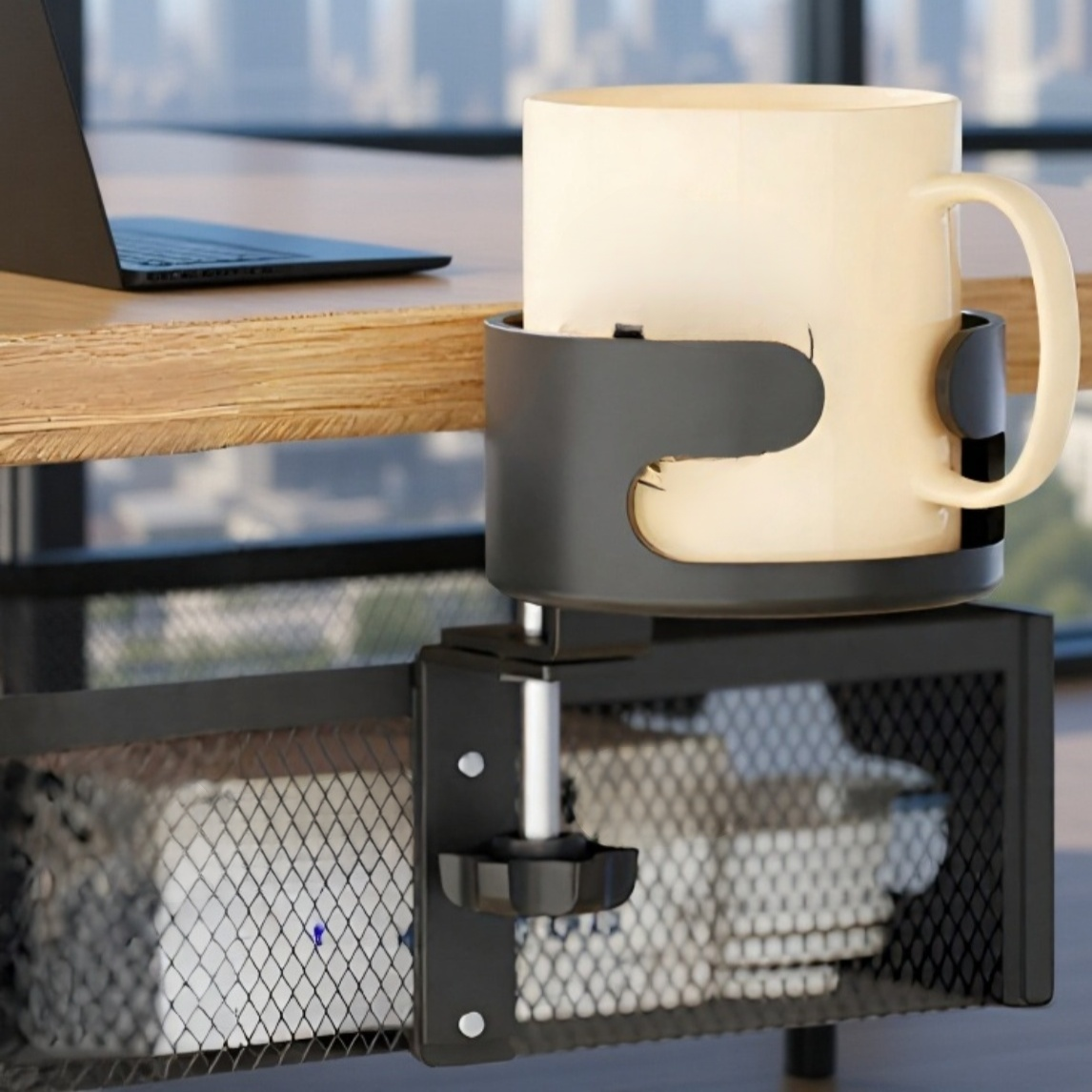 Ordentlich verstautes Kabelmanagement-System