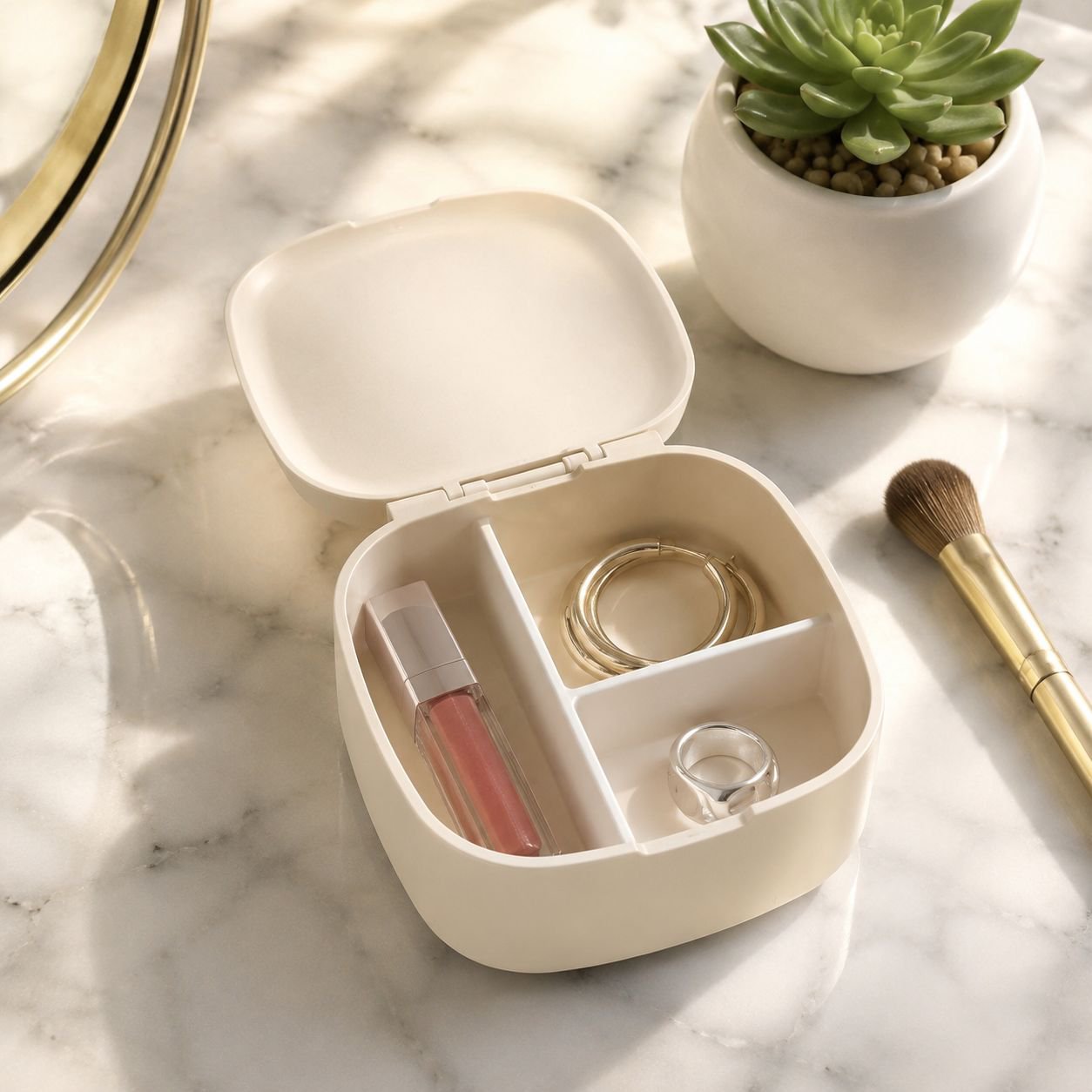 Compact storage solution for beauty essentials