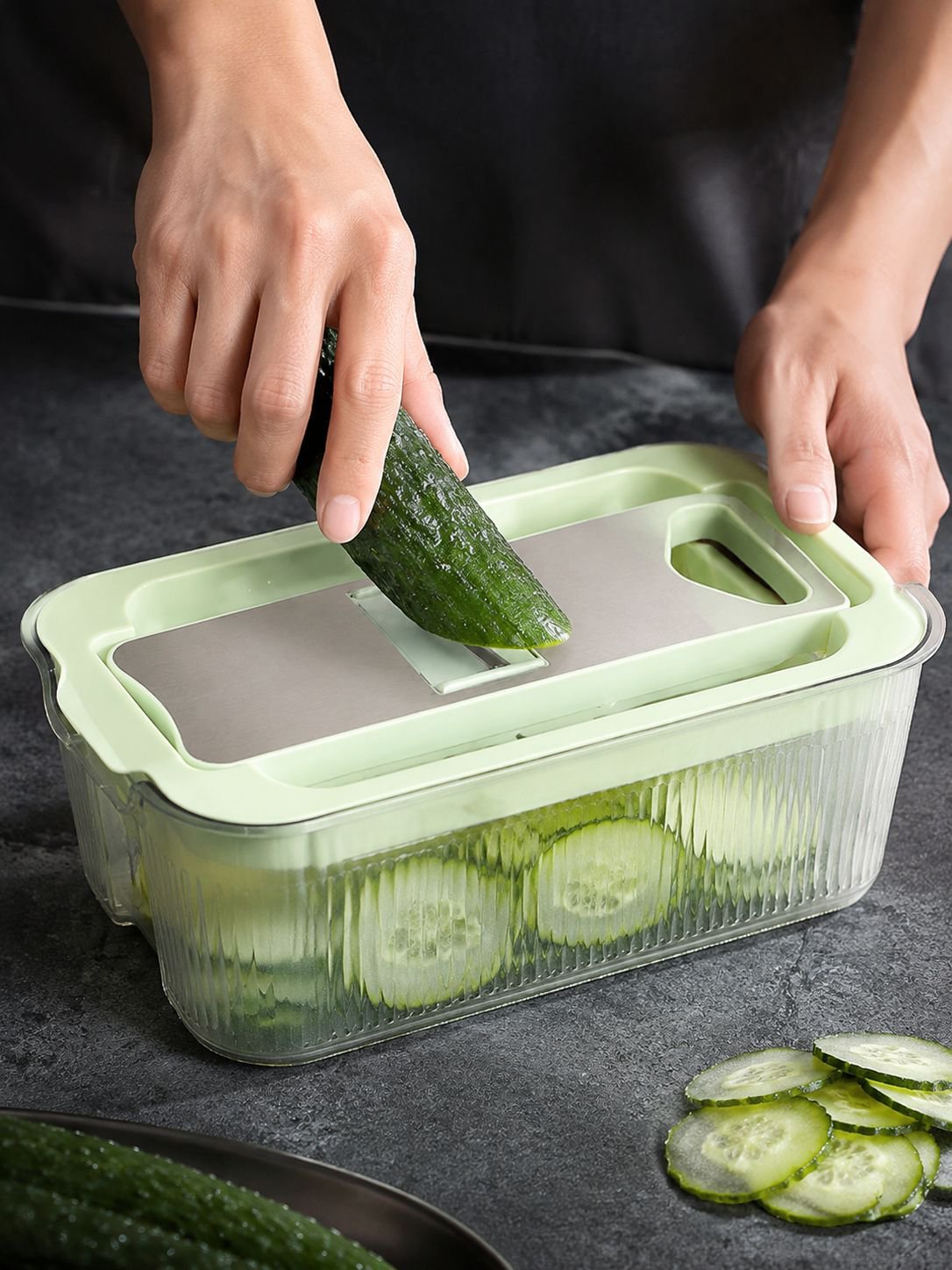 Coupe-légumes multifonction pour trancher et râper