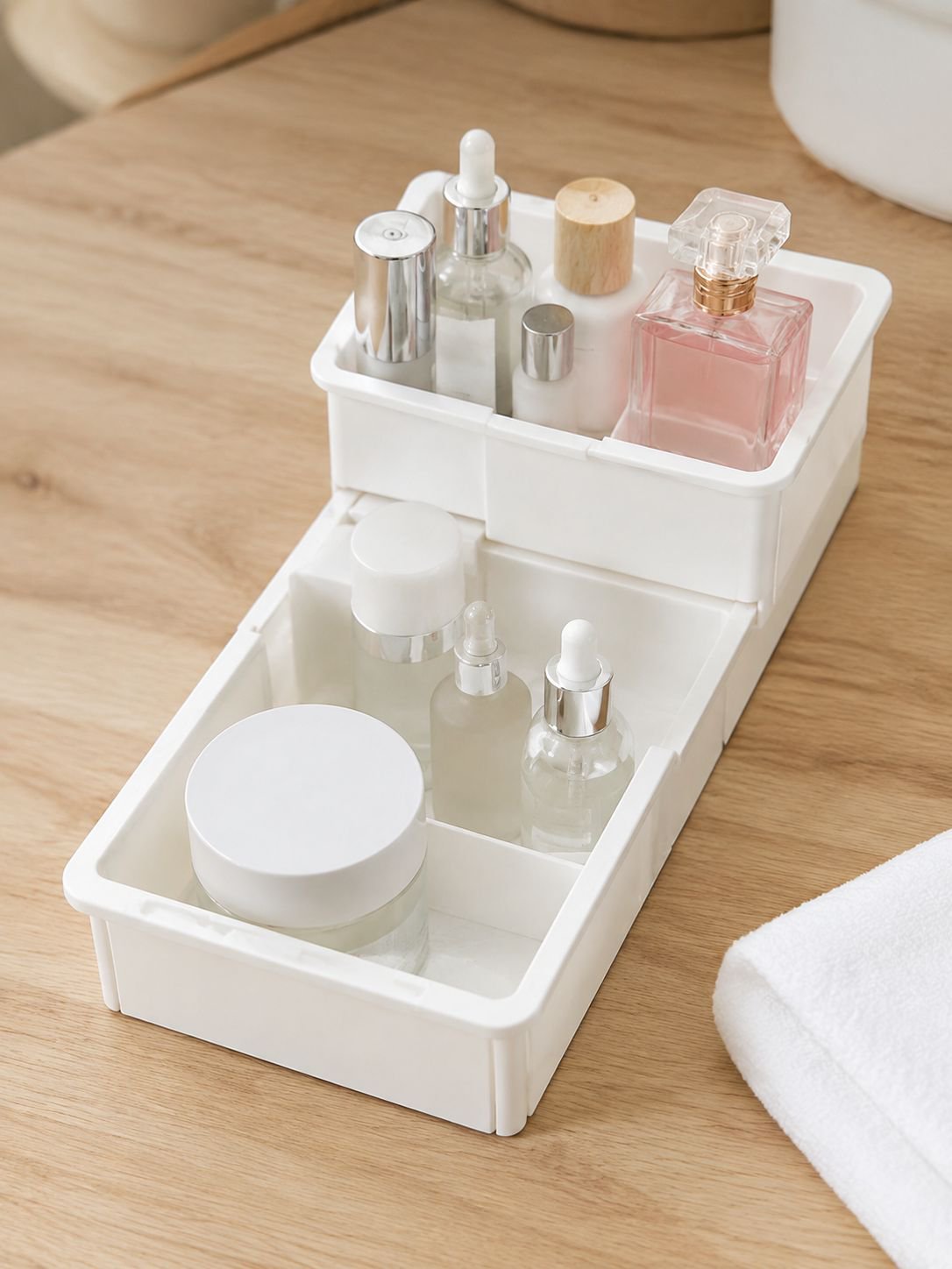 Compartment organizer box for craft and sewing supplies