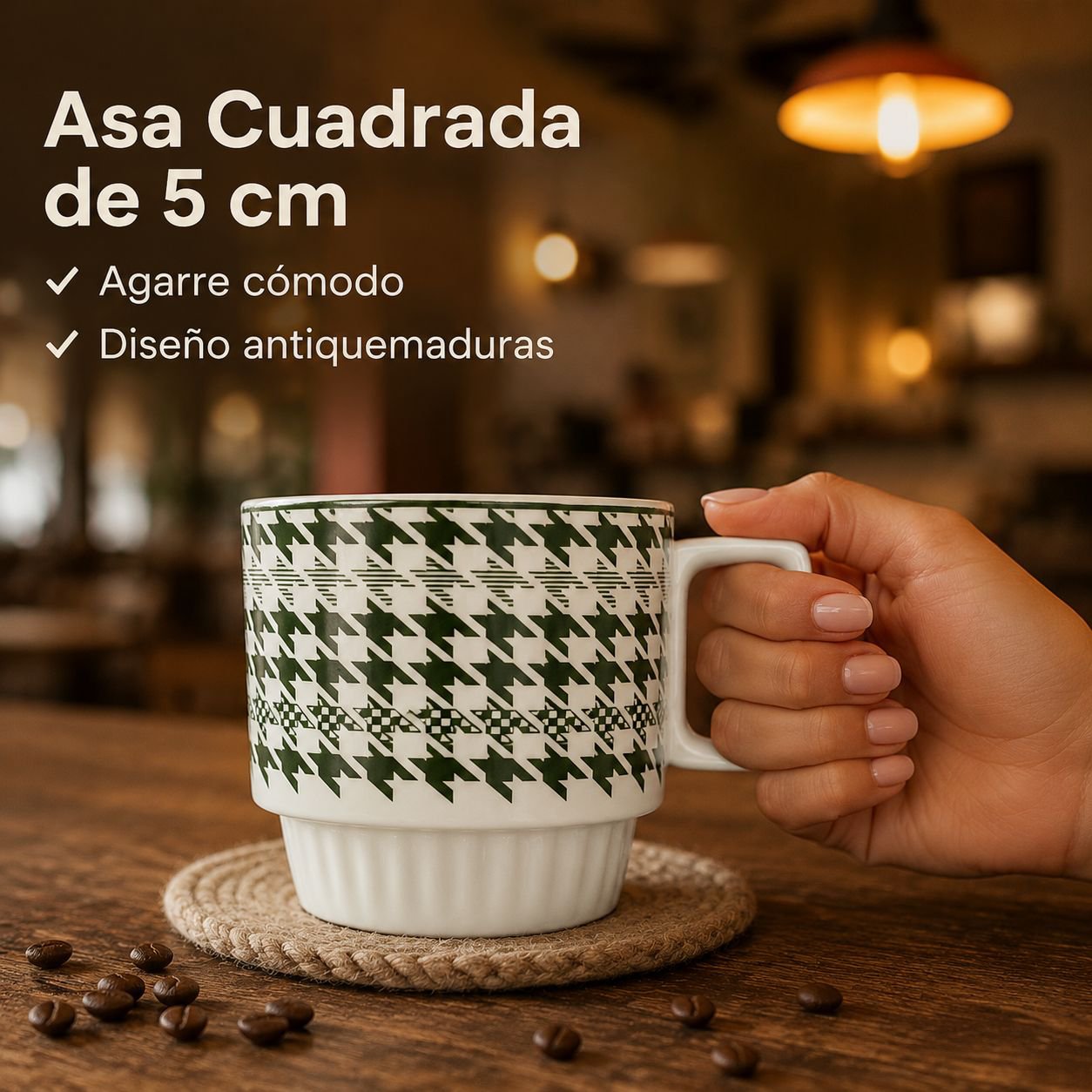 Taza con estampado de pata de gallo