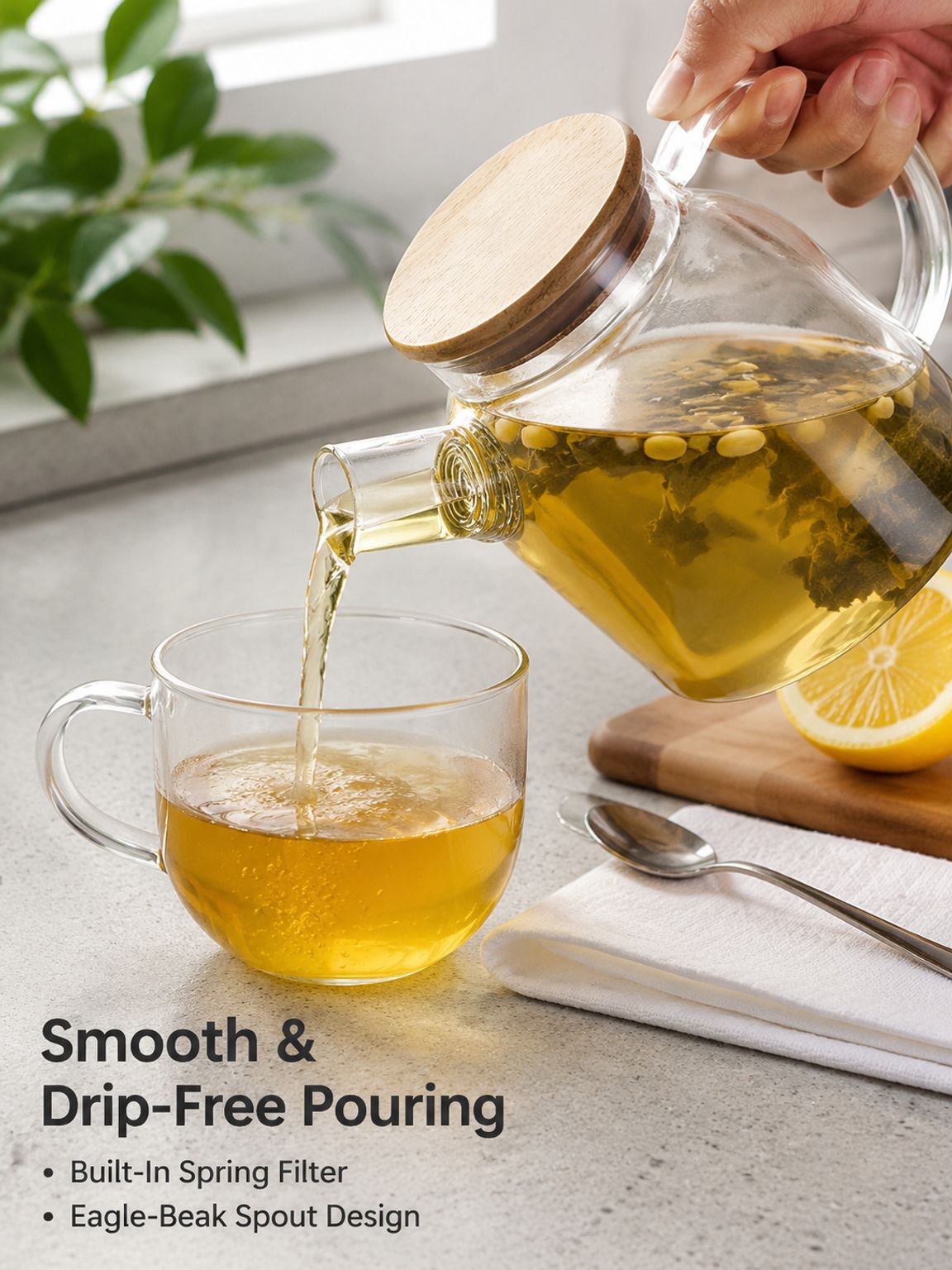 Thickened glass water bottle