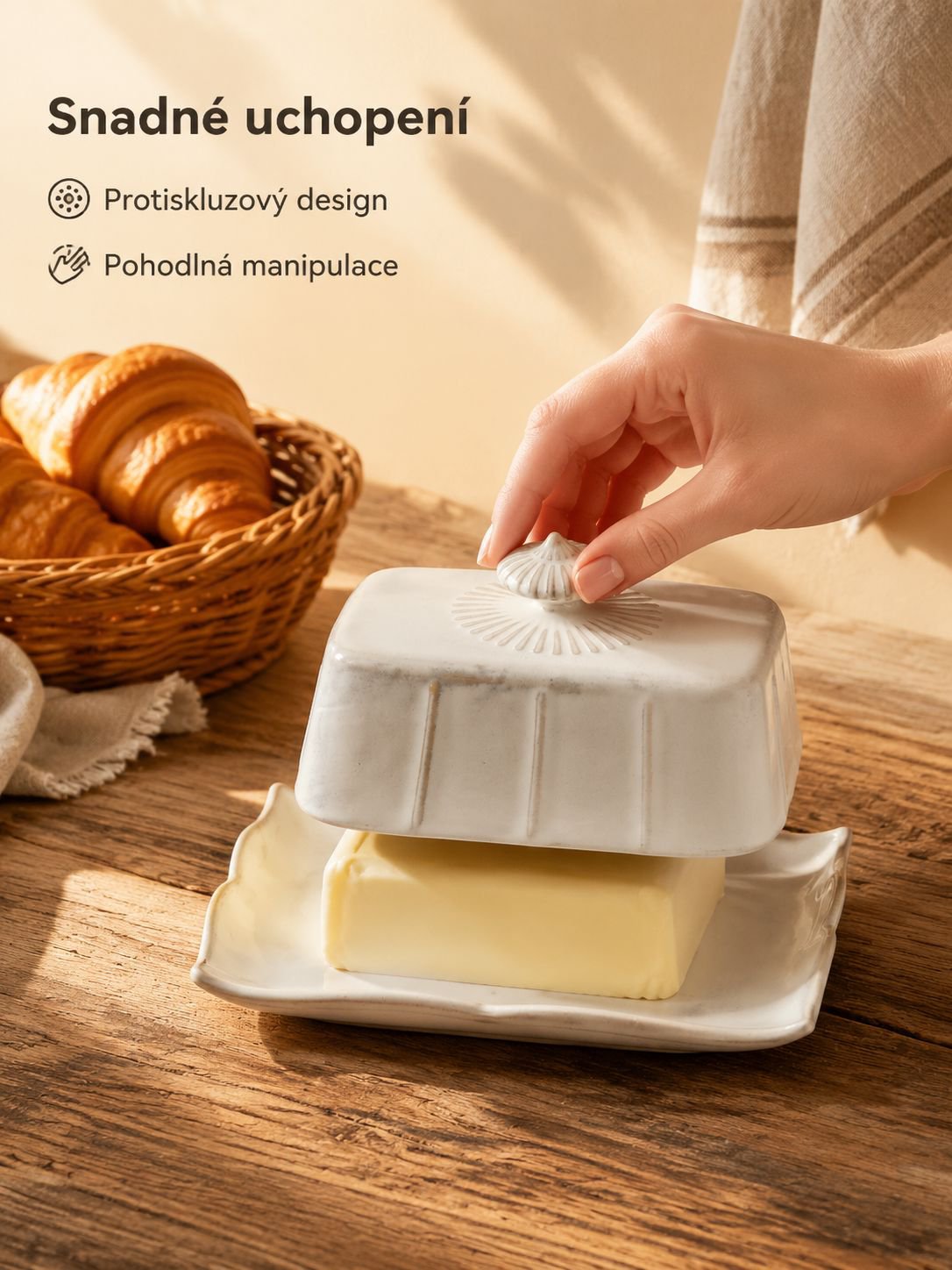 Evropská keramická miska na máslo