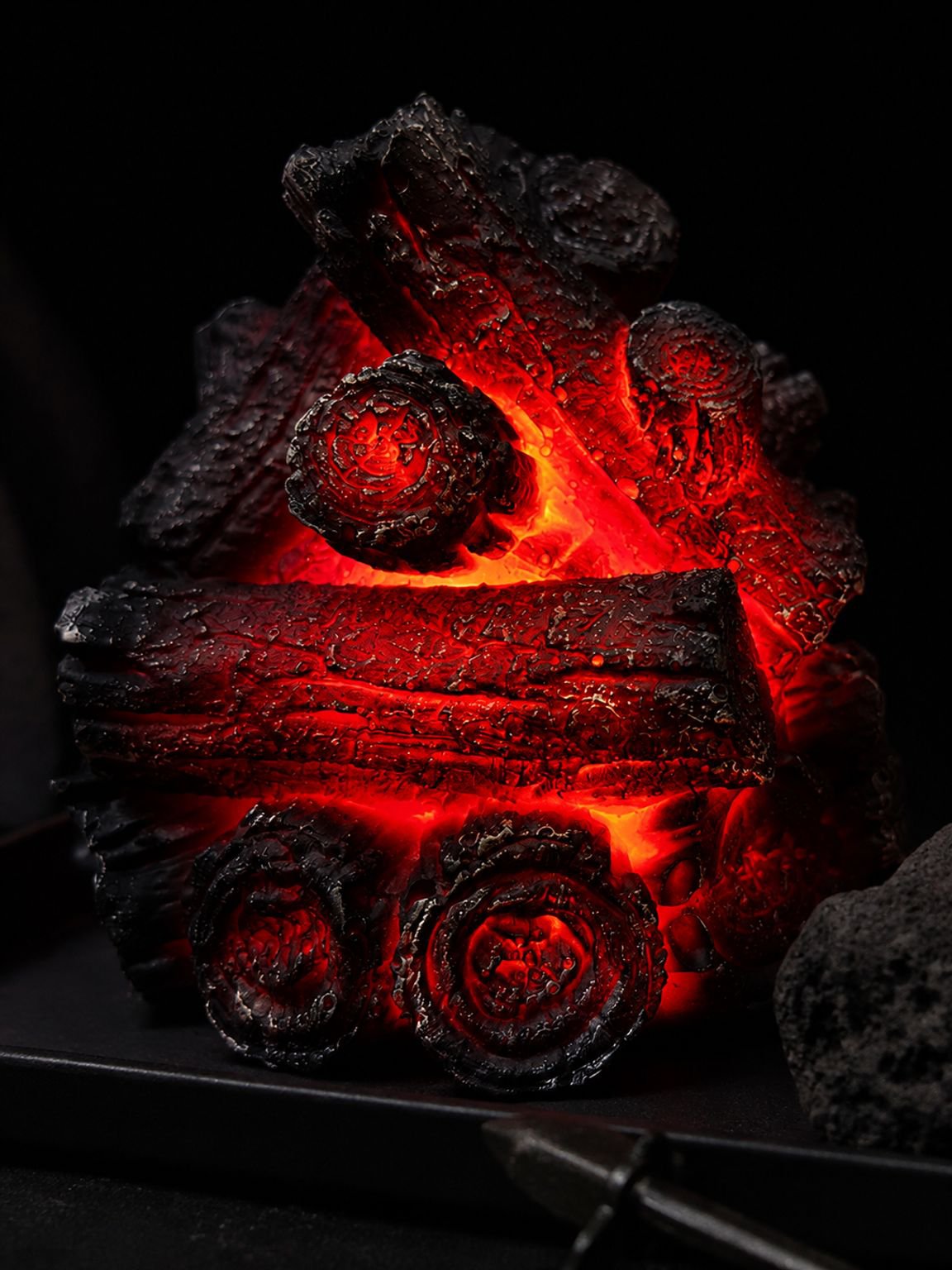 Resin Simulated Charcoal LED Flame Ambient Light, Modern Minimalist Battery-Powered Charcoal Pile, C