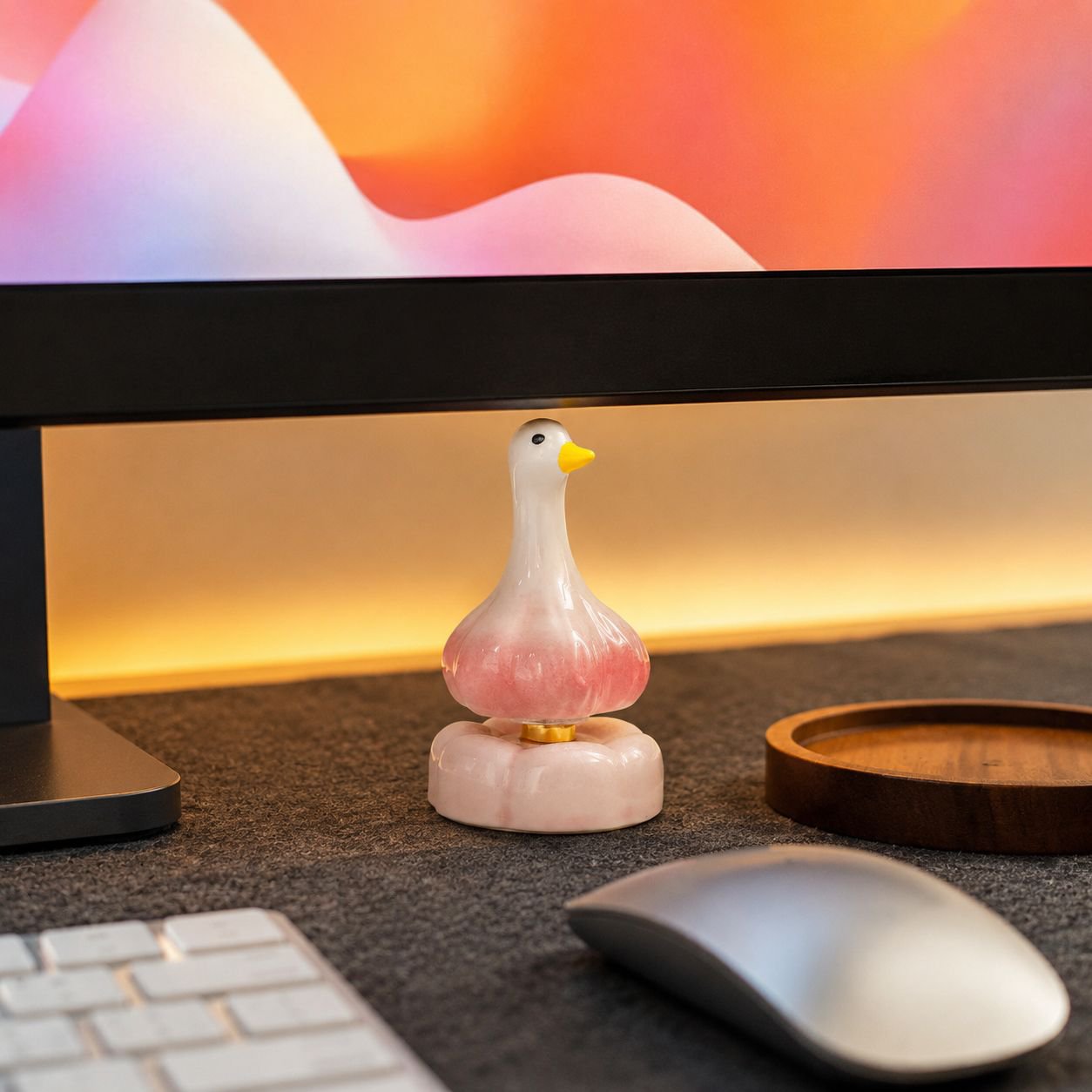 Ceramic Garlic Duck Rotating Ornament, Desktop, Office/Car Display