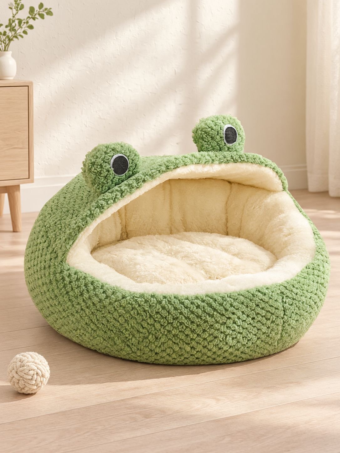 Froschförmiges Katzen- und Hundebett